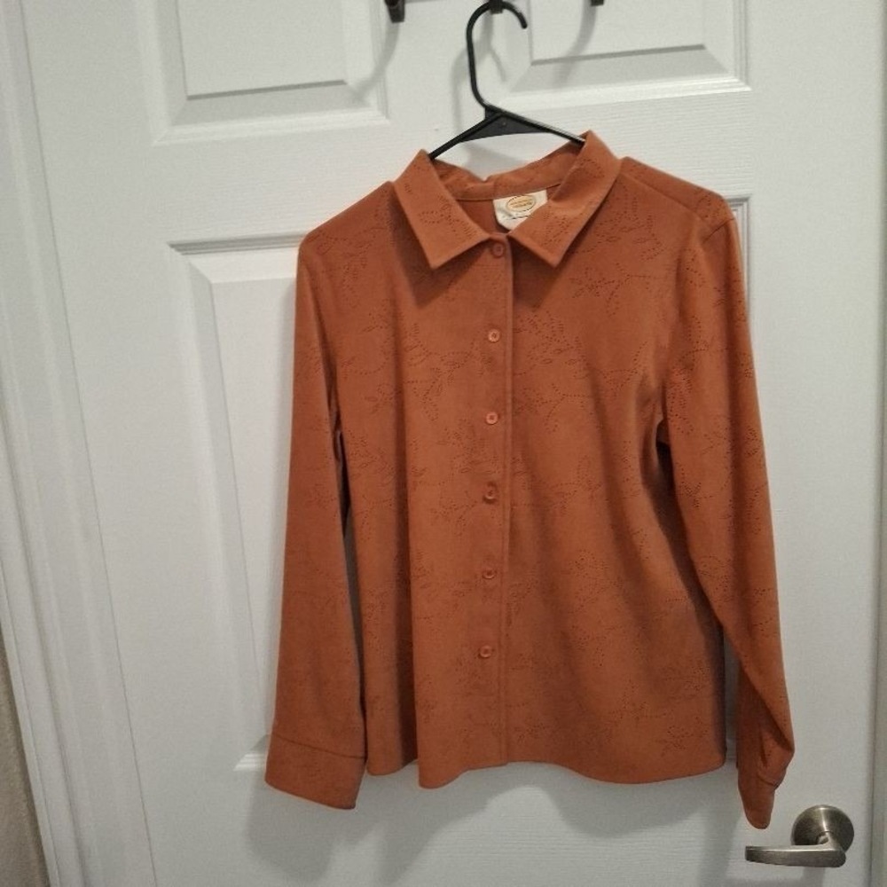 3/$15 Talbots Petite Medium Brown Perforated Floral Faux Suede Button Up Shirt